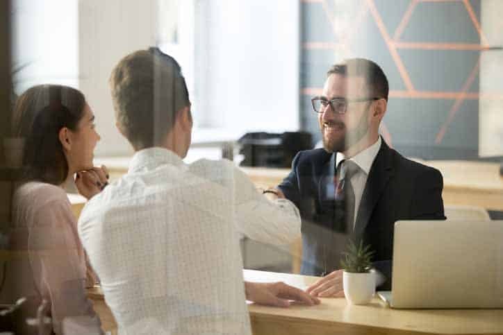retail banking customer service 1