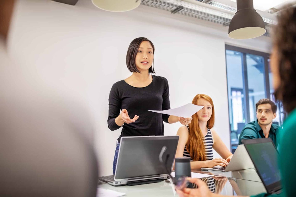 customer messaging for selling professionals
